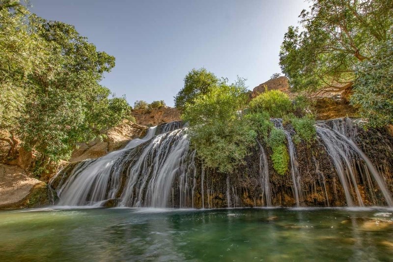 عکسی زیبا که آرامش آبشار را تصویر کرده است